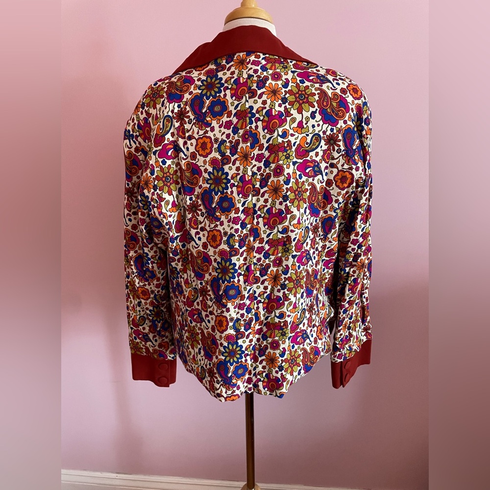 Insanely Cool 70s Vibe Floral Multicolor Suit - Picture 5 of 15